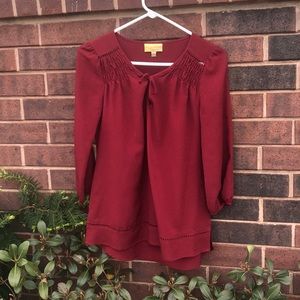 Loose fitting maroon 3/4 sleeve silk shirt❤️